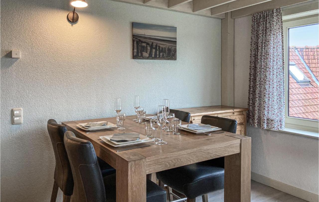 Gorgeous Apartment In Bredene With Kitchen Exterior foto