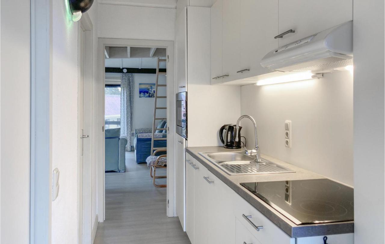 Gorgeous Apartment In Bredene With Kitchen Exterior foto